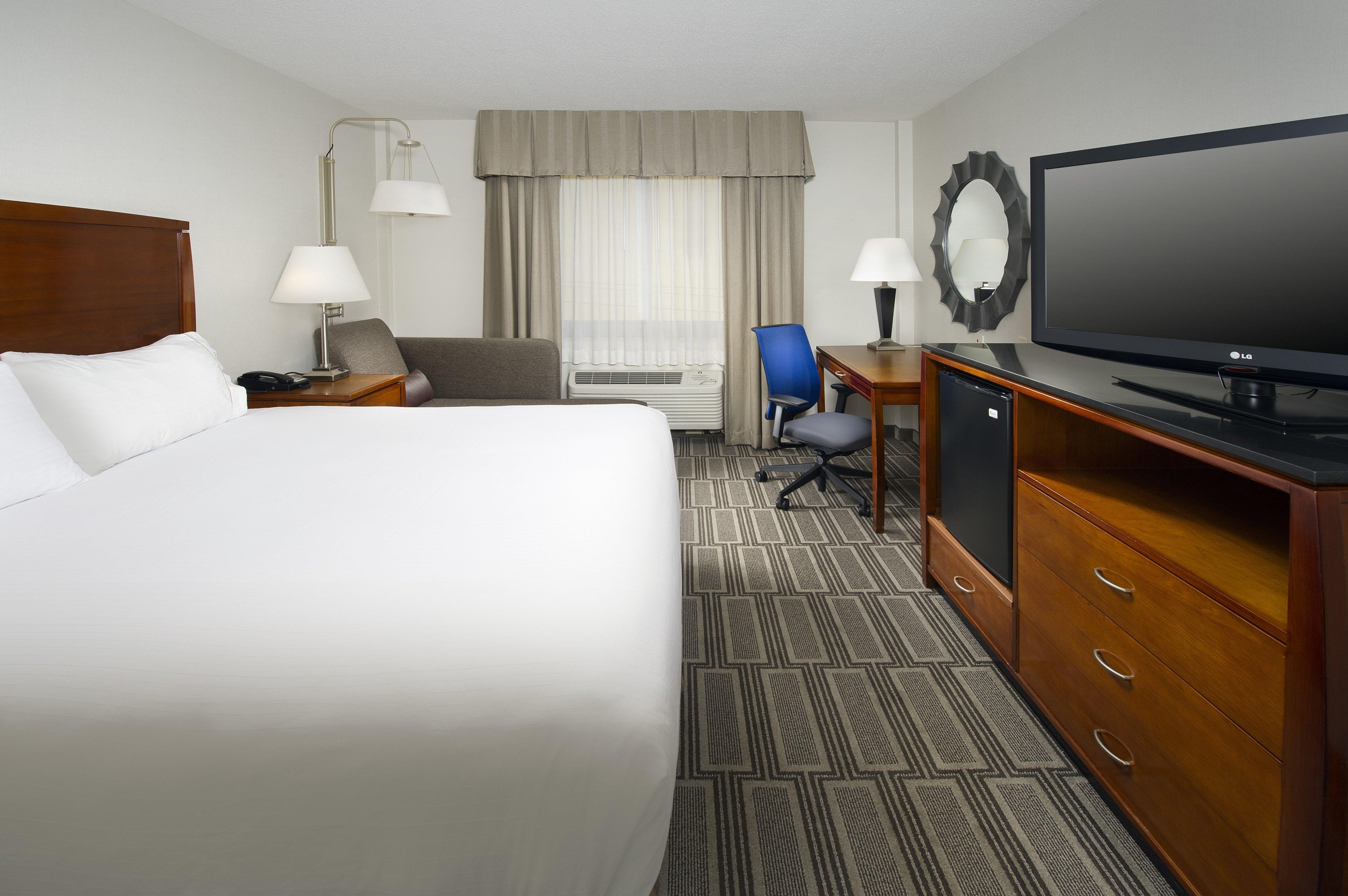Holiday Inn Express Baltimore At The Stadiums By Ihg Exterior photo
