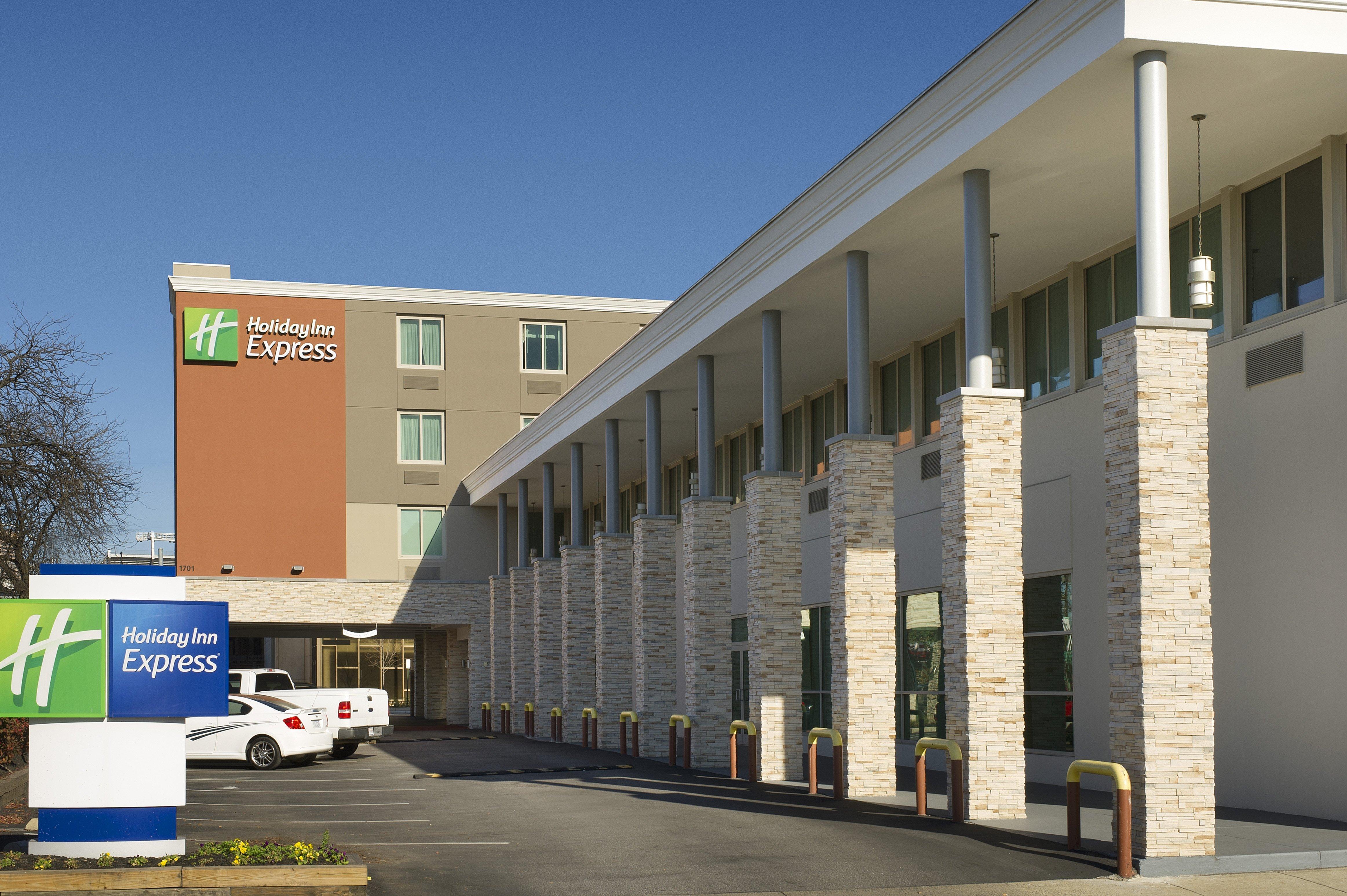 Holiday Inn Express Baltimore At The Stadiums By Ihg Exterior photo