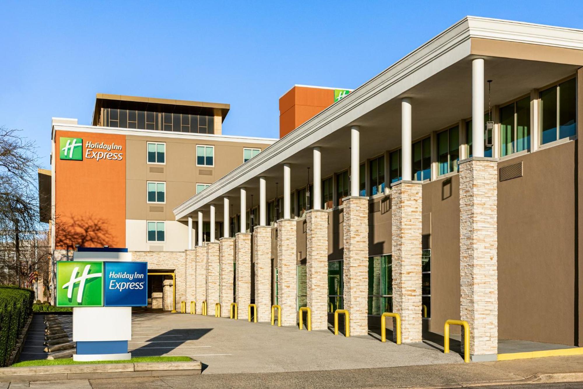 Holiday Inn Express Baltimore At The Stadiums By Ihg Exterior photo