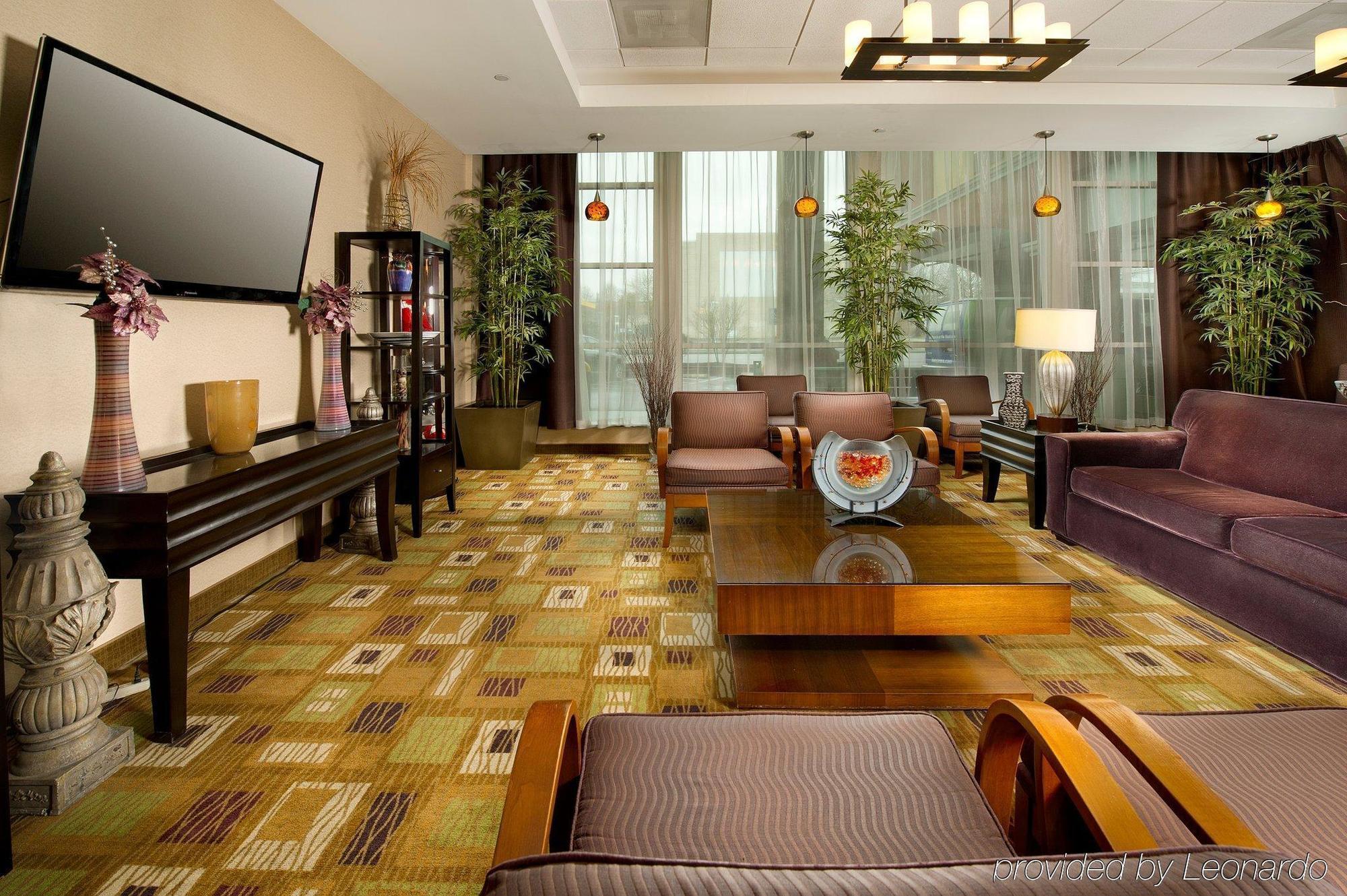 Holiday Inn Express Baltimore At The Stadiums By Ihg Interior photo